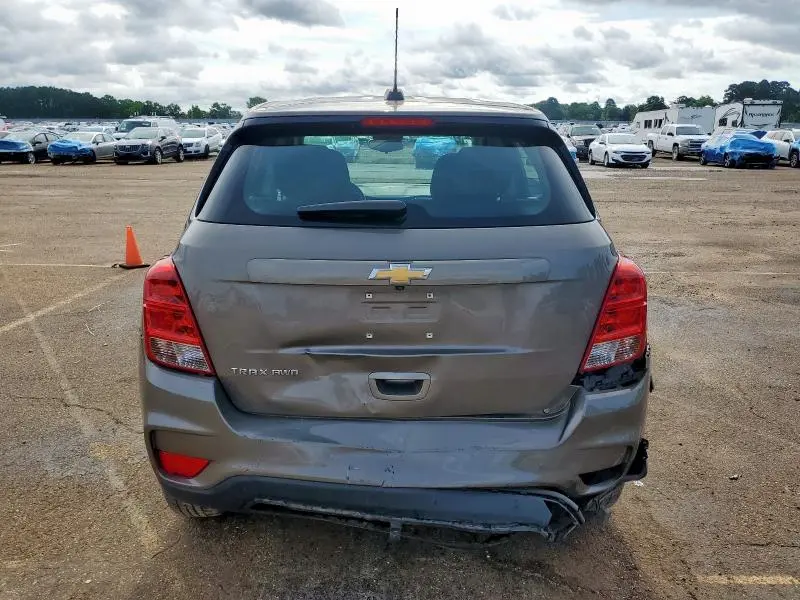 2021 CHEVROLET TRAX LS  