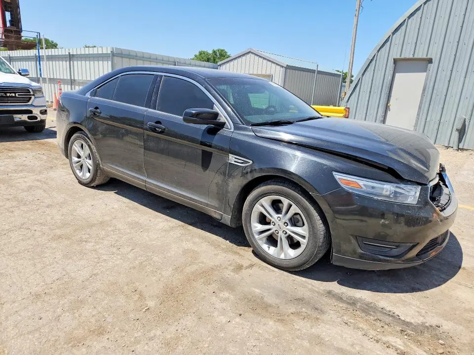2013 FORD TAURUS SEL  