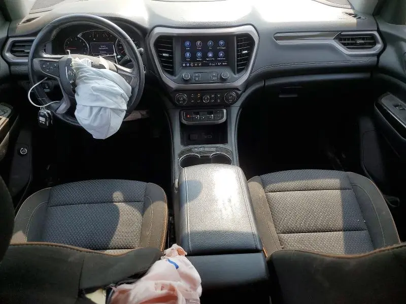 2022 GMC ACADIA AT4  