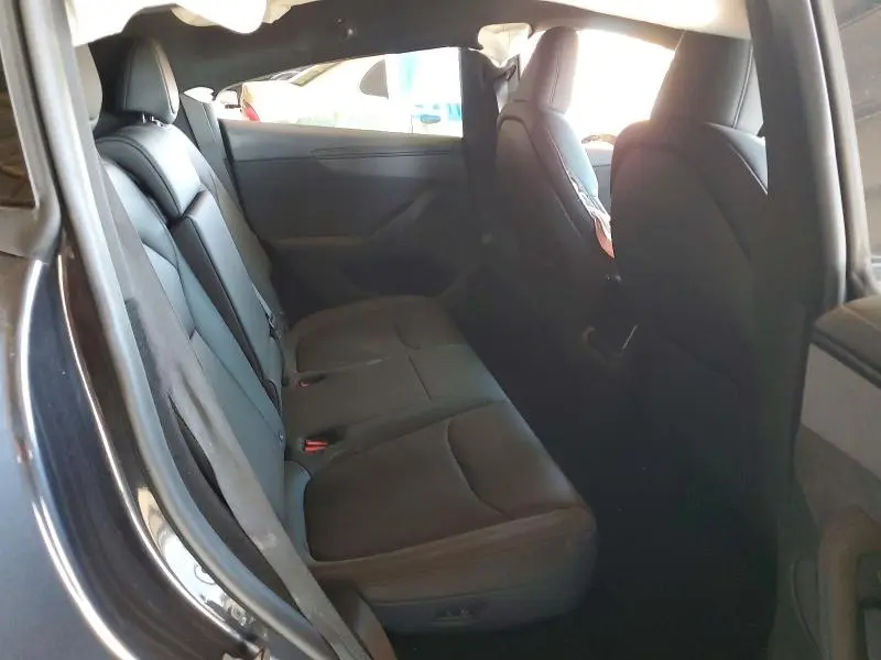 2026 TESLA MODEL Y   