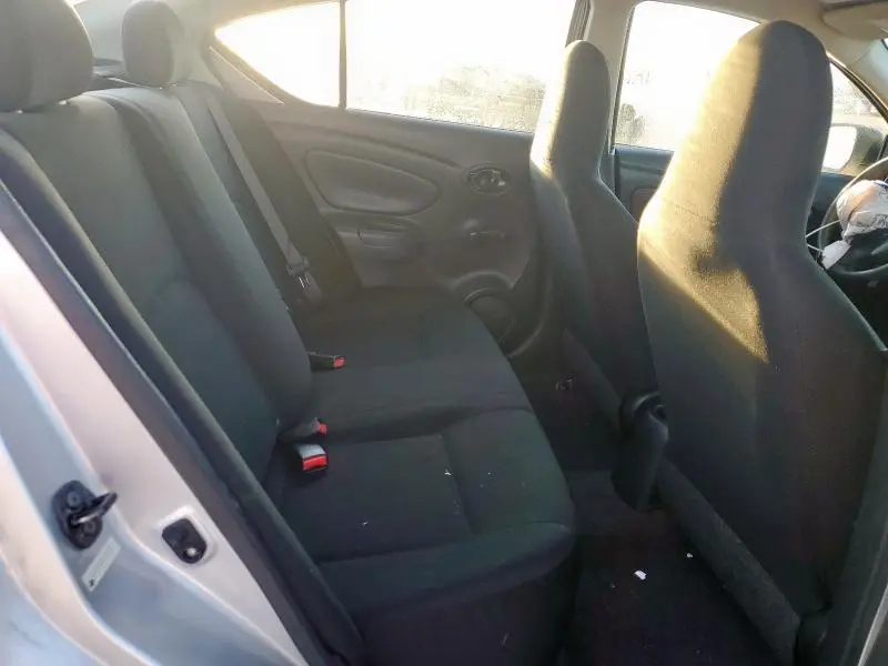 2015 NISSAN VERSA S  