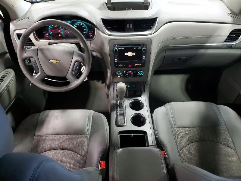 2017 CHEVROLET TRAVERSE LS  