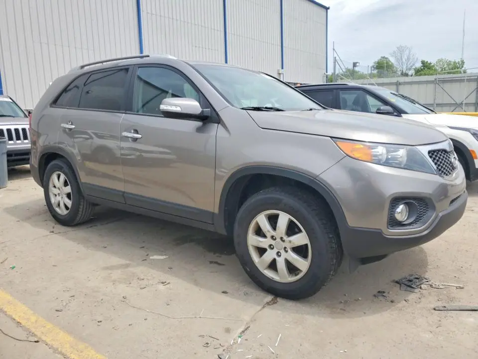 2012 KIA SORENTO LX  