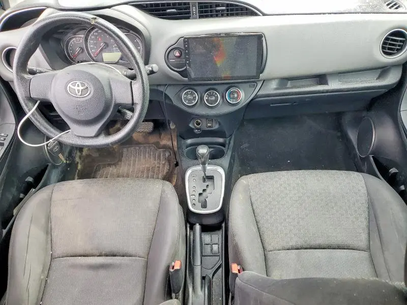 2015 TOYOTA YARIS 5-DOOR L  