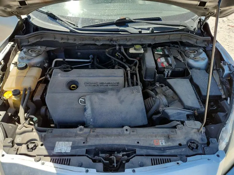 2010 MAZDA 3 I  