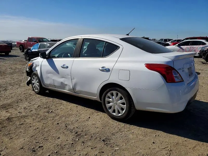 2017 NISSAN VERSA S  