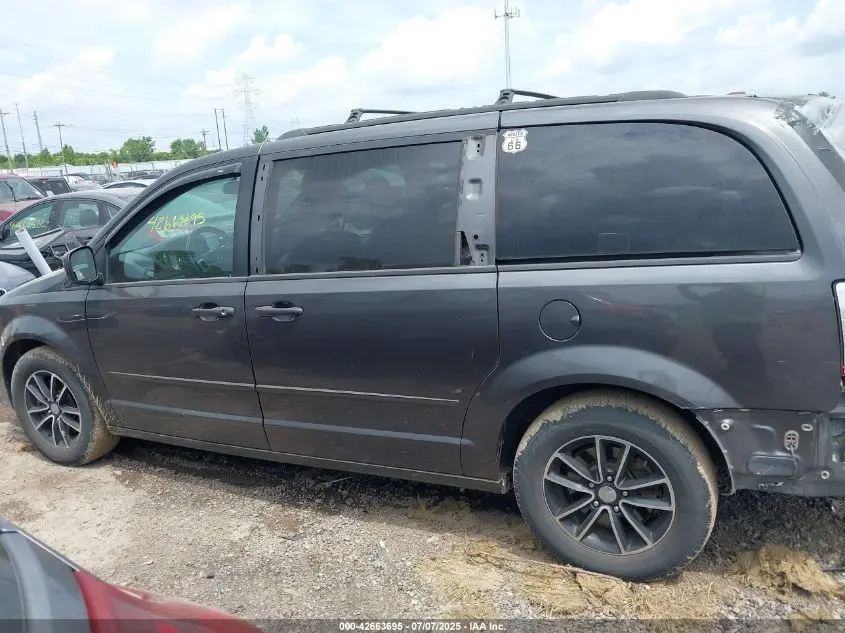 2017 DODGE GRAND CARAVAN GT