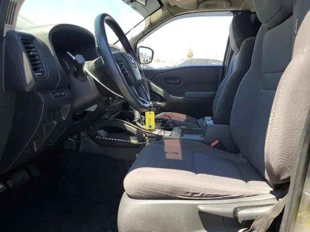 2022 NISSAN FRONTIER S  
