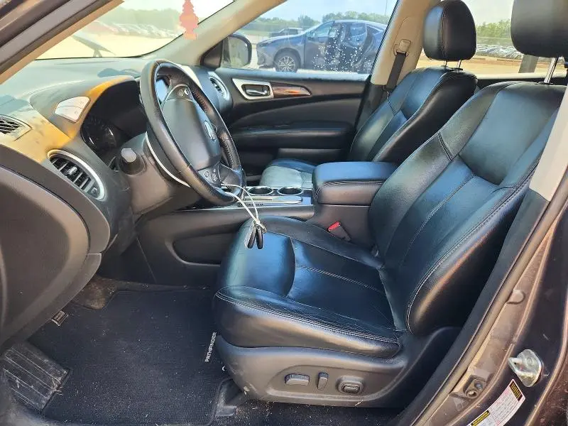2013 NISSAN PATHFINDER S  