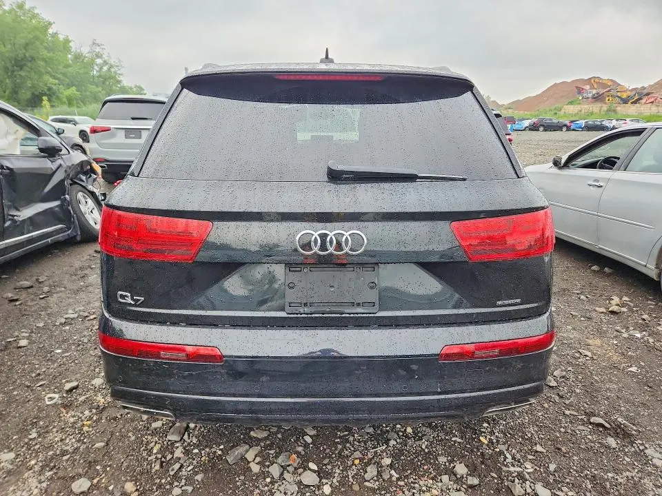 2017 AUDI Q7 PREMIUM  