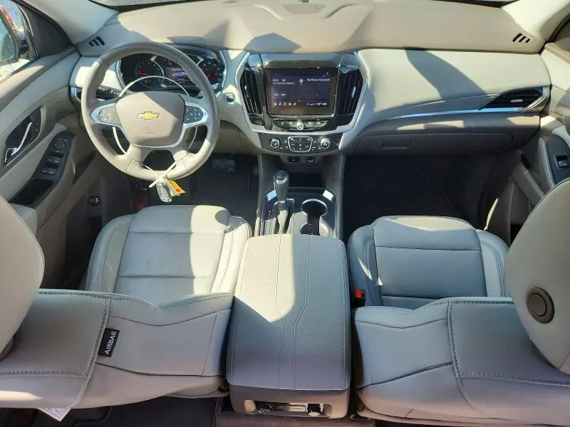 2020 CHEVROLET TRAVERSE LT  