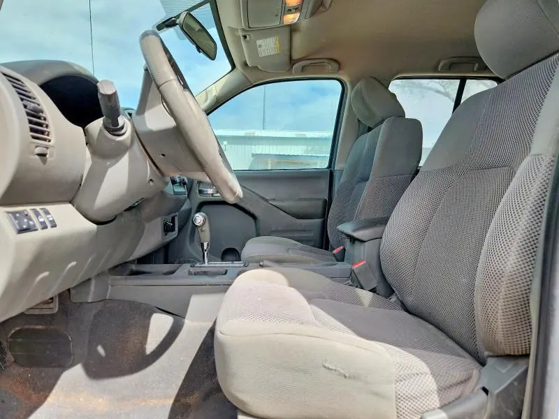 2019 NISSAN FRONTIER SV  