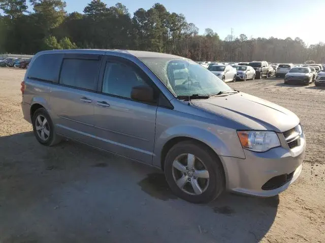 2016 DODGE GRAND CARAVAN SE  