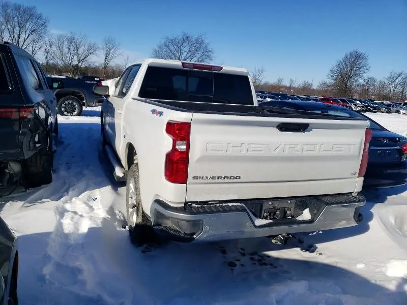 2025 CHEVROLET SILVERADO K1500 LT  