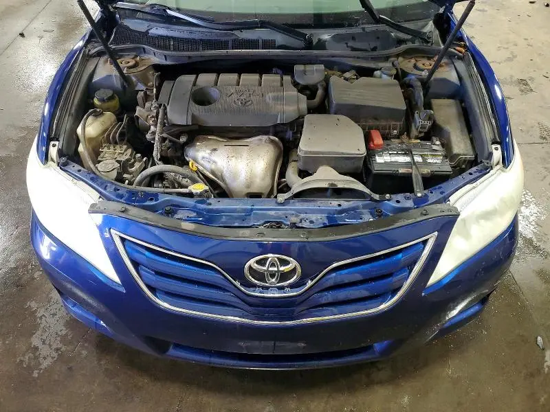 2010 TOYOTA CAMRY LE  