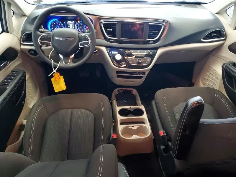 2021 CHRYSLER VOYAGER L  