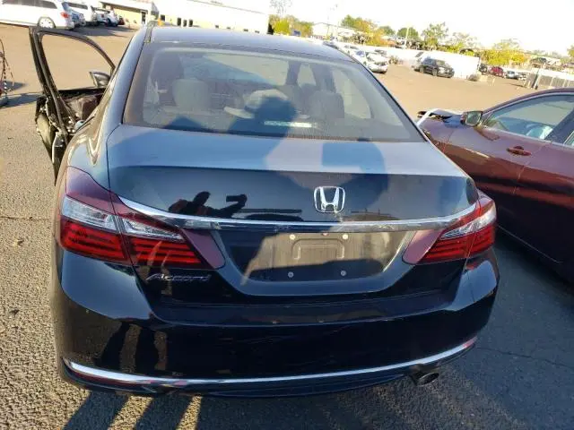2017 HONDA ACCORD LX  