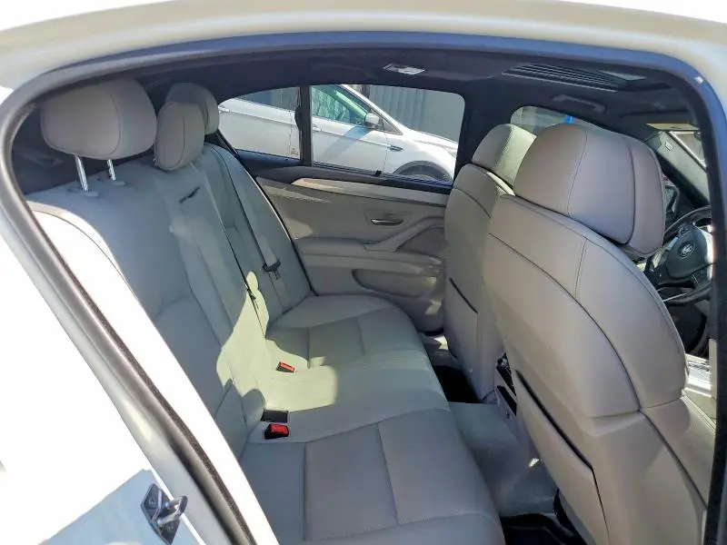 2012 BMW 550 XI  