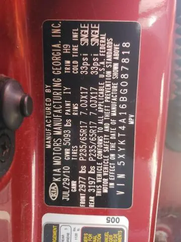 2011 KIA SORENTO BASE  
