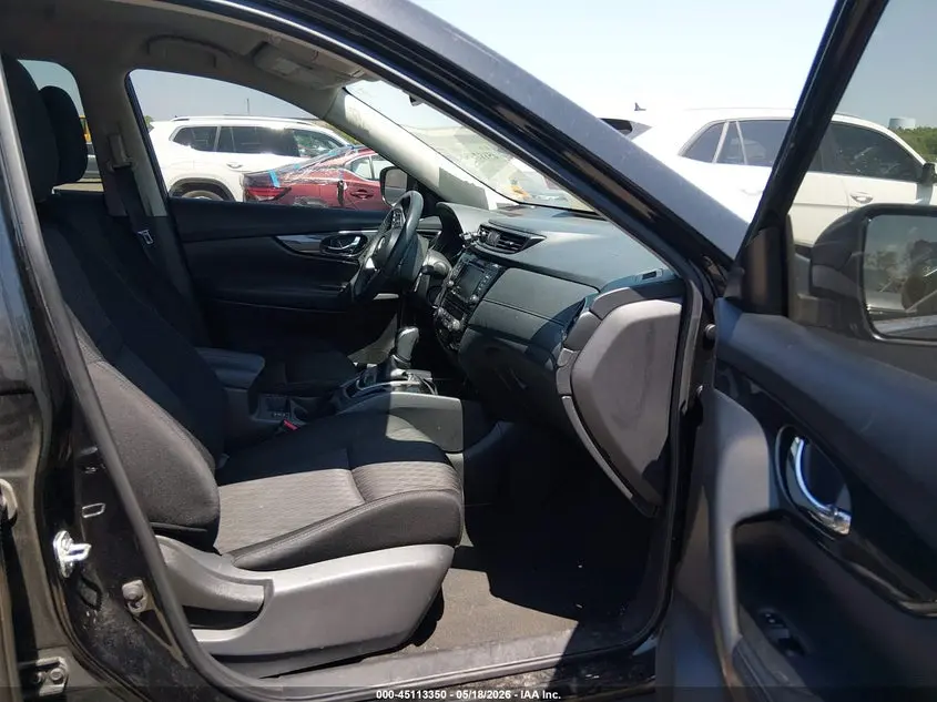 2018 NISSAN ROGUE SV