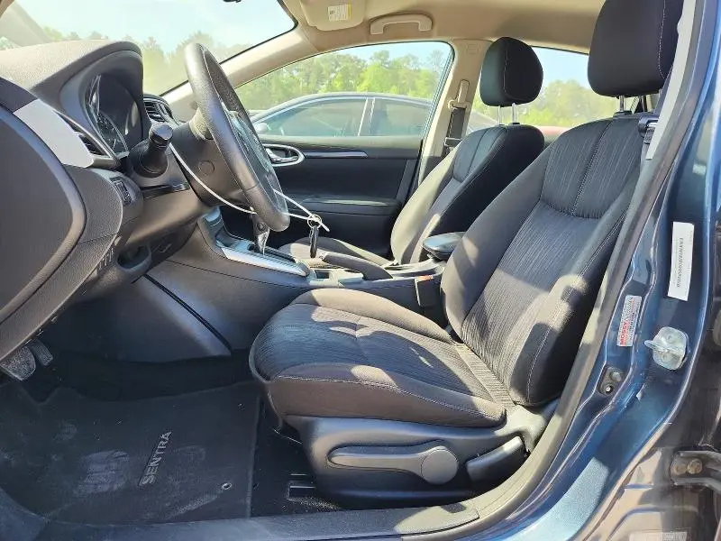 2017 NISSAN SENTRA SV  