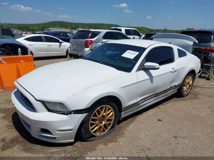 2014 FORD MUSTANG V6 PREMIUM