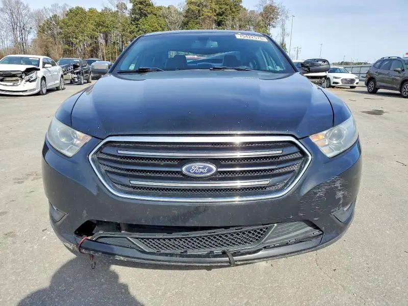 2013 FORD TAURUS LIMITED  