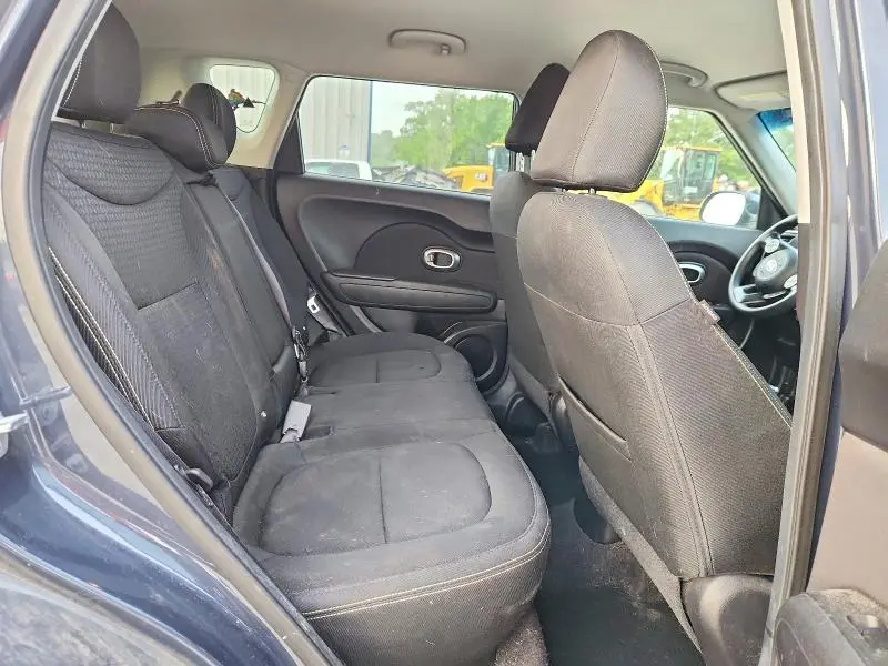 2015 KIA SOUL +  