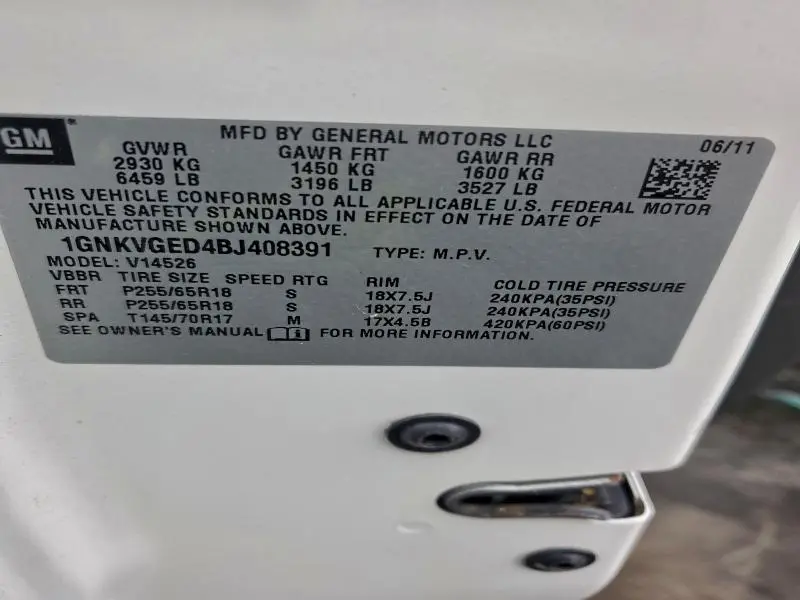 2011 CHEVROLET TRAVERSE LT  