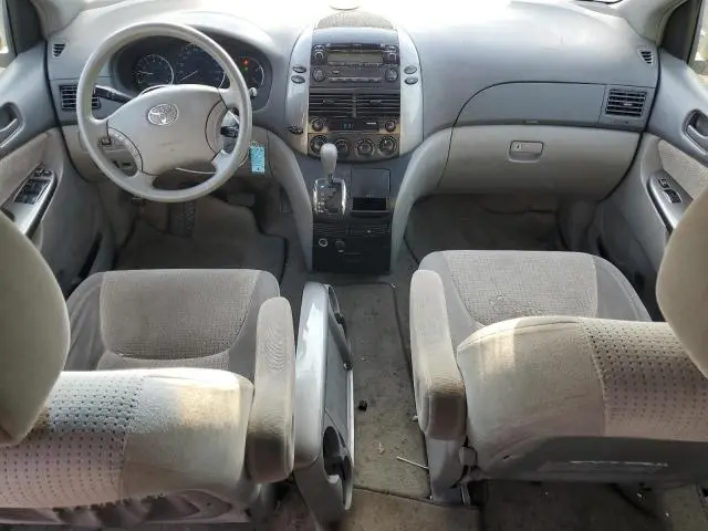 2010 TOYOTA SIENNA CE  