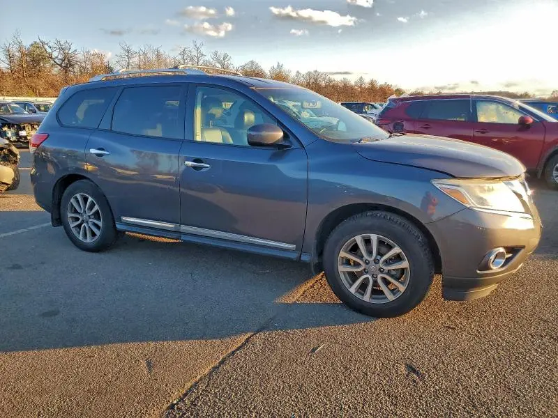 2014 NISSAN PATHFINDER S  