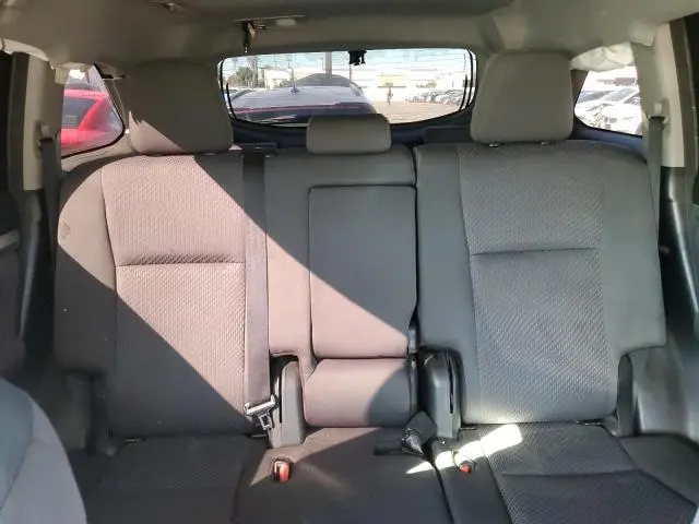 2018 TOYOTA HIGHLANDER LE  