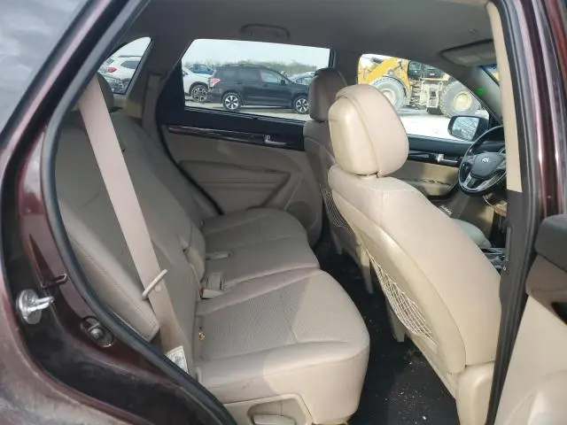 2014 KIA SORENTO LX  