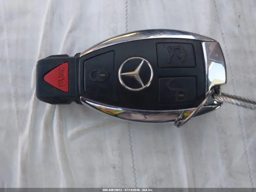 2011 MERCEDES-BENZ C 300 LUXURY 4MATIC/SPORT 4MATIC