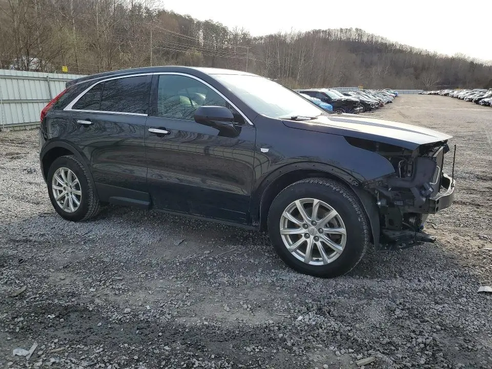 2019 CADILLAC XT4 LUXURY  