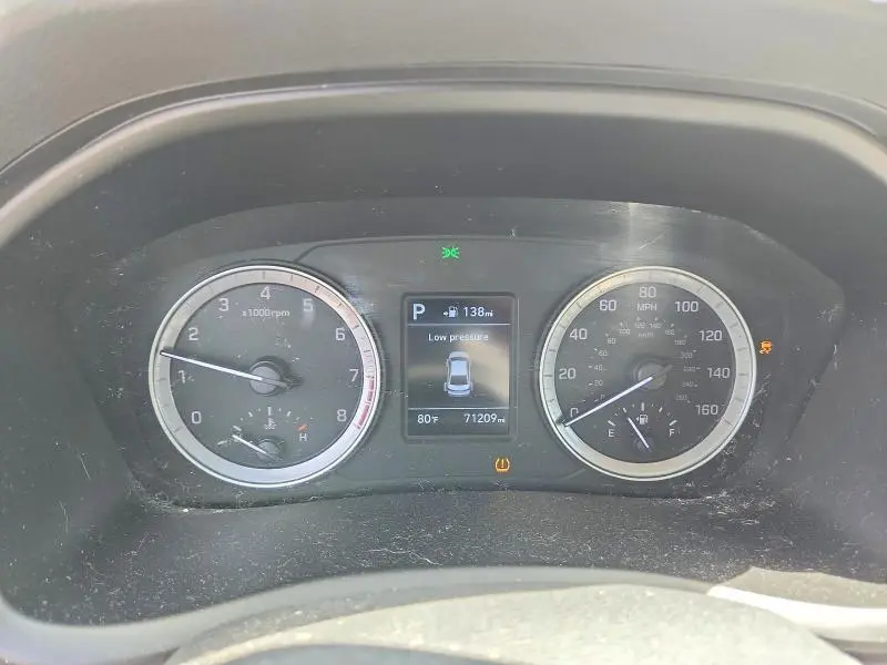 2019 HYUNDAI SONATA SE  