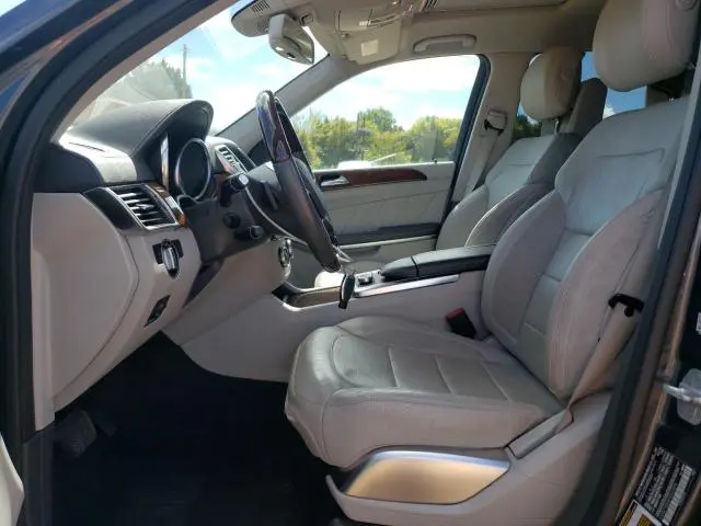 2015 MERCEDES-BENZ GL 550 4MATIC  