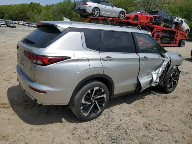 2024 MITSUBISHI OUTLANDER SE  