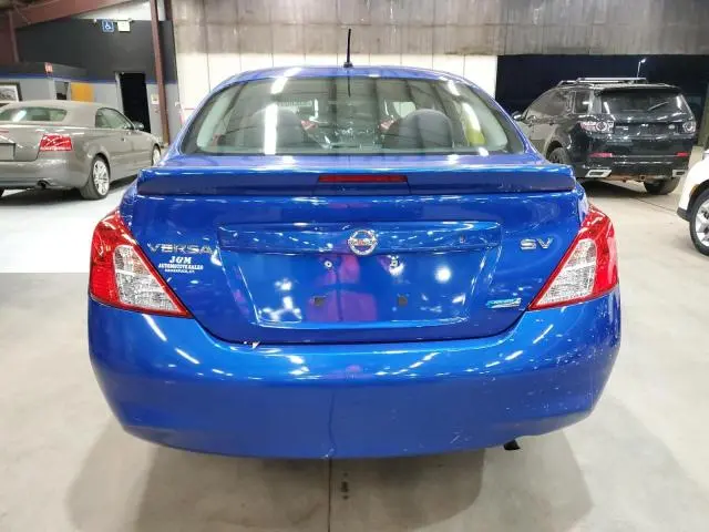 2013 NISSAN VERSA S  