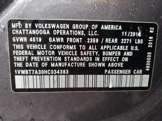 2017 VOLKSWAGEN PASSAT SE