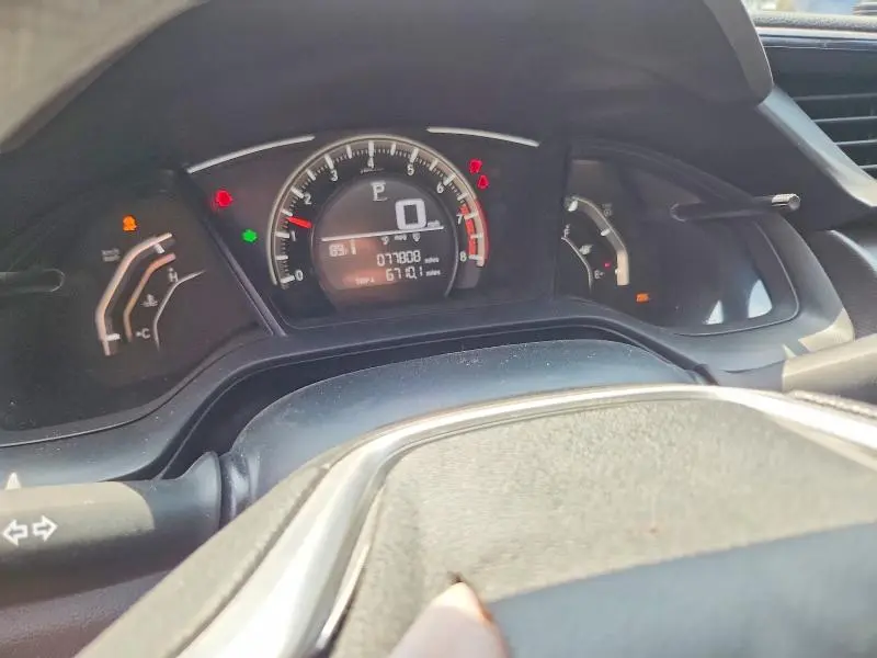 2018 HONDA CIVIC LX  