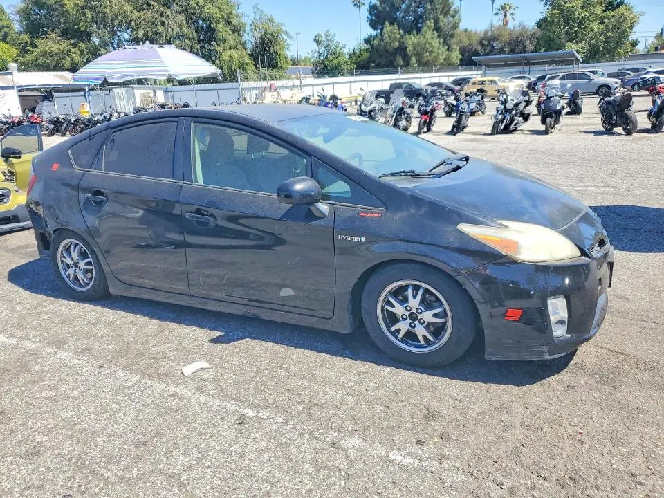 2010 TOYOTA PRIUS II  