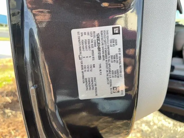 2011 CHEVROLET SUBURBAN C1500 LT  