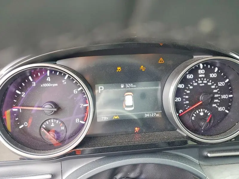 2024 KIA CARNIVAL EX  
