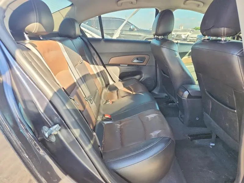 2015 CHEVROLET CRUZE LT  