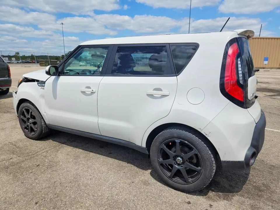 2014 KIA SOUL +  
