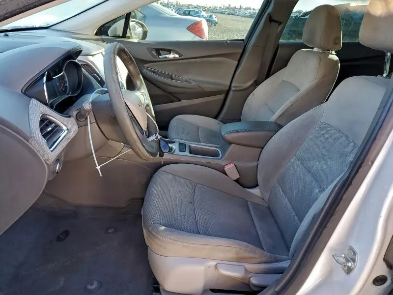 2016 CHEVROLET CRUZE LS  