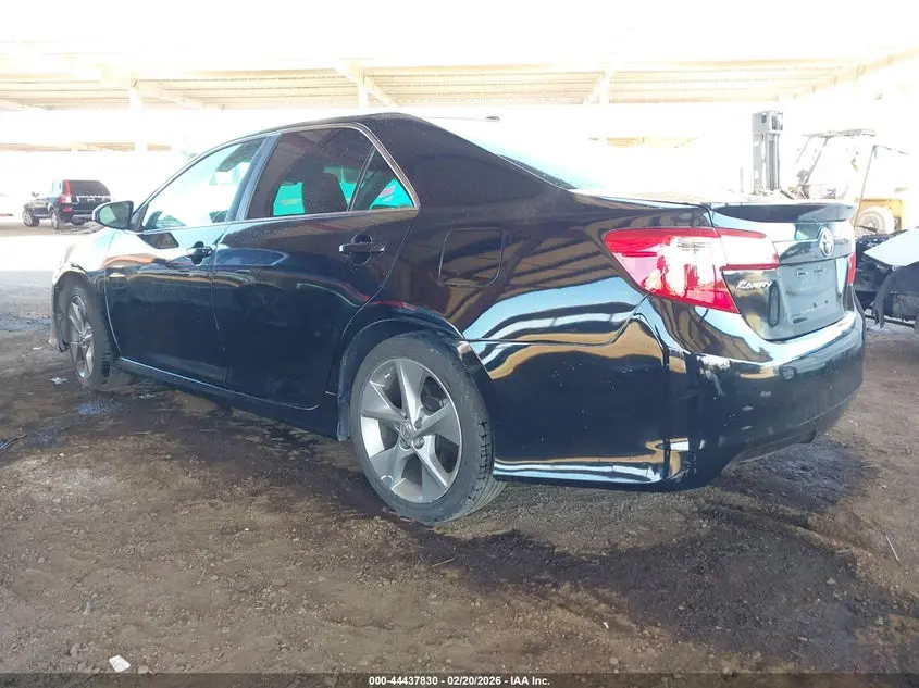 2012 TOYOTA CAMRY SE LIMITED EDITION
