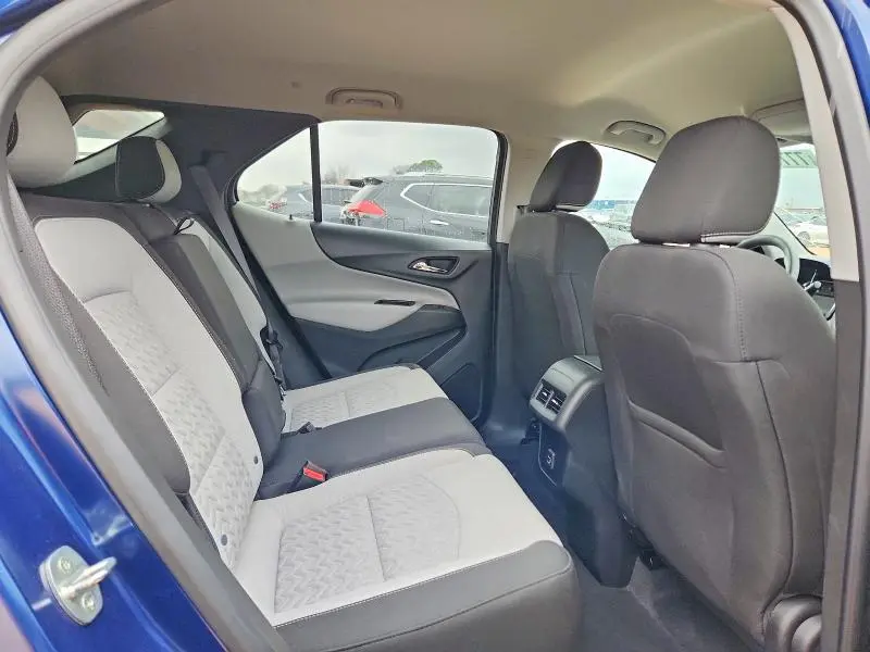 2022 CHEVROLET EQUINOX LS  