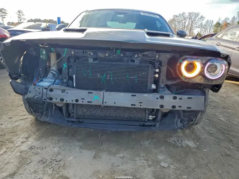 2018 DODGE CHALLENGER SXT  